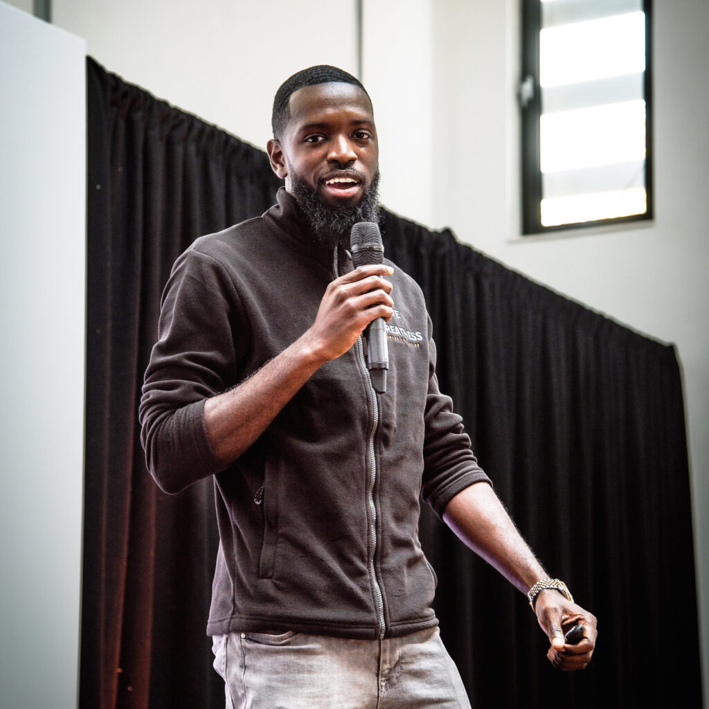 Frederick Afrifa Speaking & making eye contact